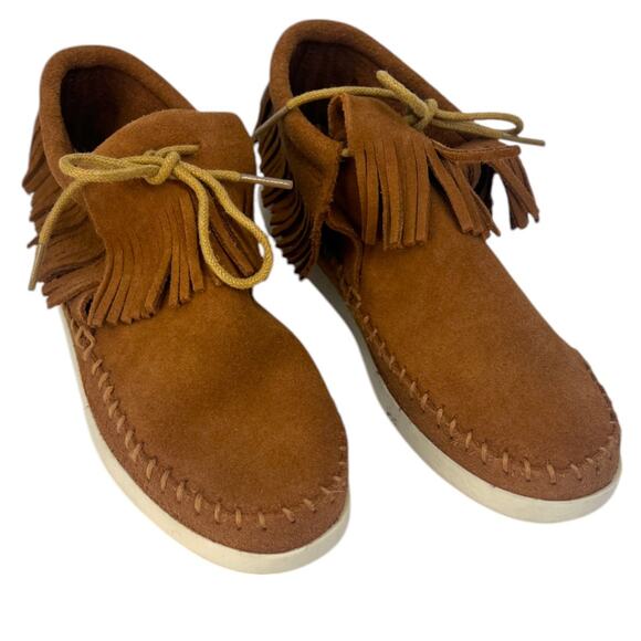 NEW Minnetonka | 6 | Women's Suede Fringe Venice Moc Bootie Flats - Picture 2 of 5